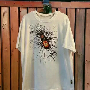 My Philippines XL Red Horse Beer tMen's -shirt.  Excellent condition.